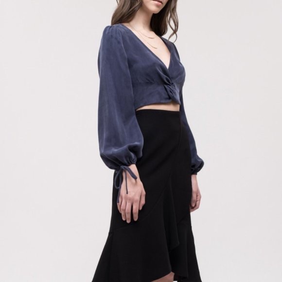 J.O.A navy blue silk crop blouse with side zip - size S - NWT - Picture 2 of 10